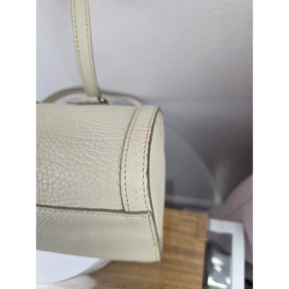 Dooney & Bourke Cream Pebbled Leather Barrel Shoulder Bag Marbled Lining